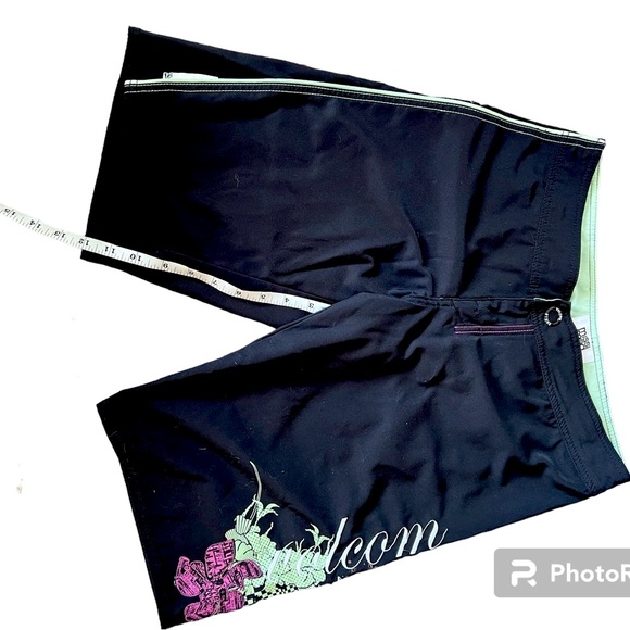 Volcom: womens long board shorts - Picture 7 of 8